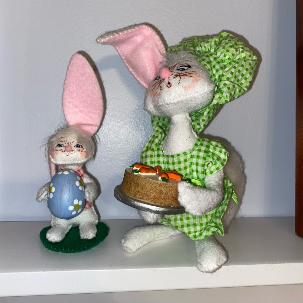 Annalee Easter Rabbit Momma Baking Bunny 8” and Her Little Boo 5.5” RETIRED